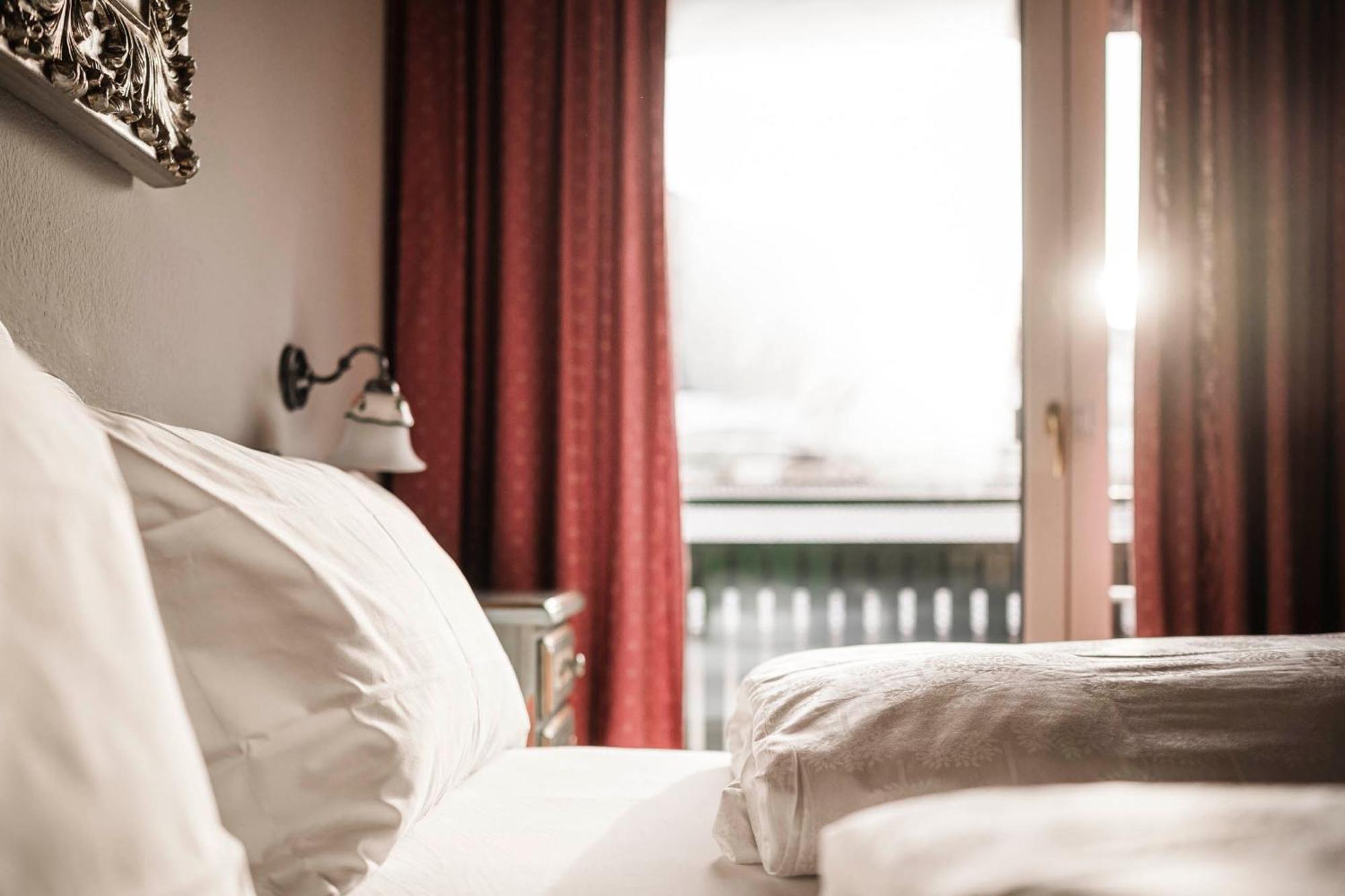 Hotel Cavallino D'Oro Bed&Breakfast Castelrotto Kültér fotó