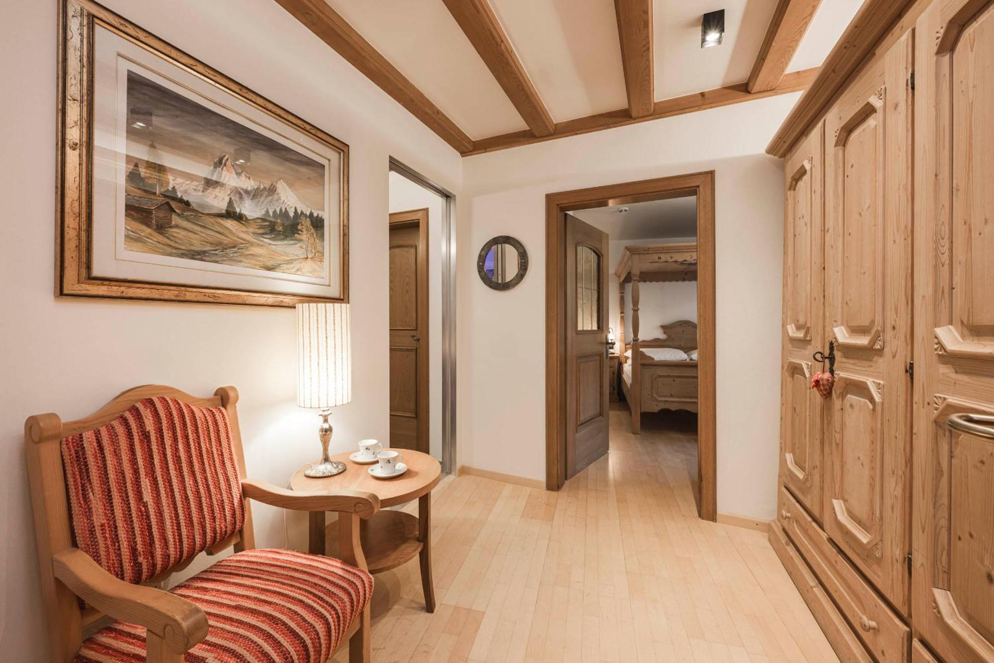 Hotel Cavallino D'Oro Bed&Breakfast Castelrotto Kültér fotó