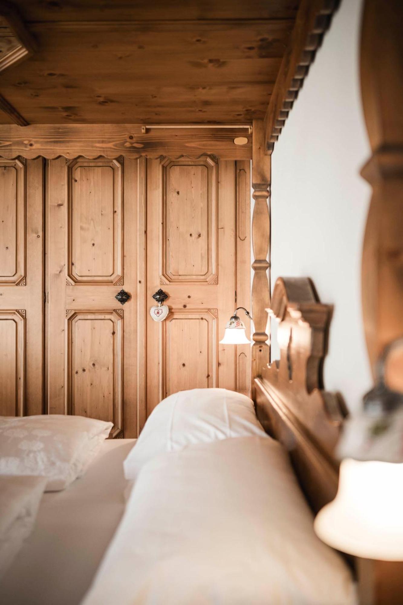 Hotel Cavallino D'Oro Bed&Breakfast Castelrotto Kültér fotó